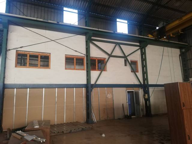 Nave industrial en Alquiler en Monzón