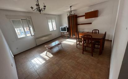 Living room of Flat for sale in Villar de Olalla  with Furnished