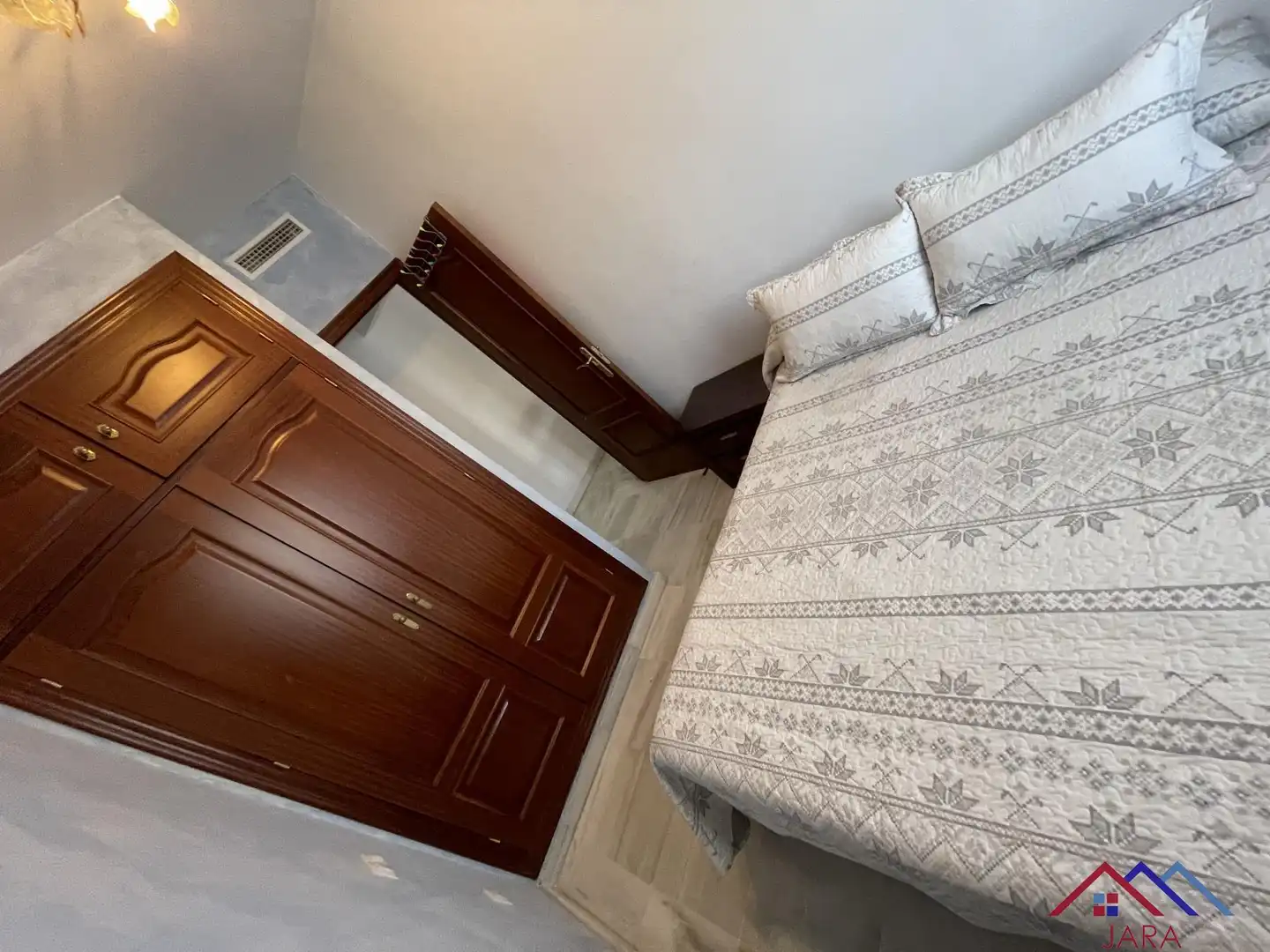 Apartamento de alquiler en Casco Histórico - Zona Alta