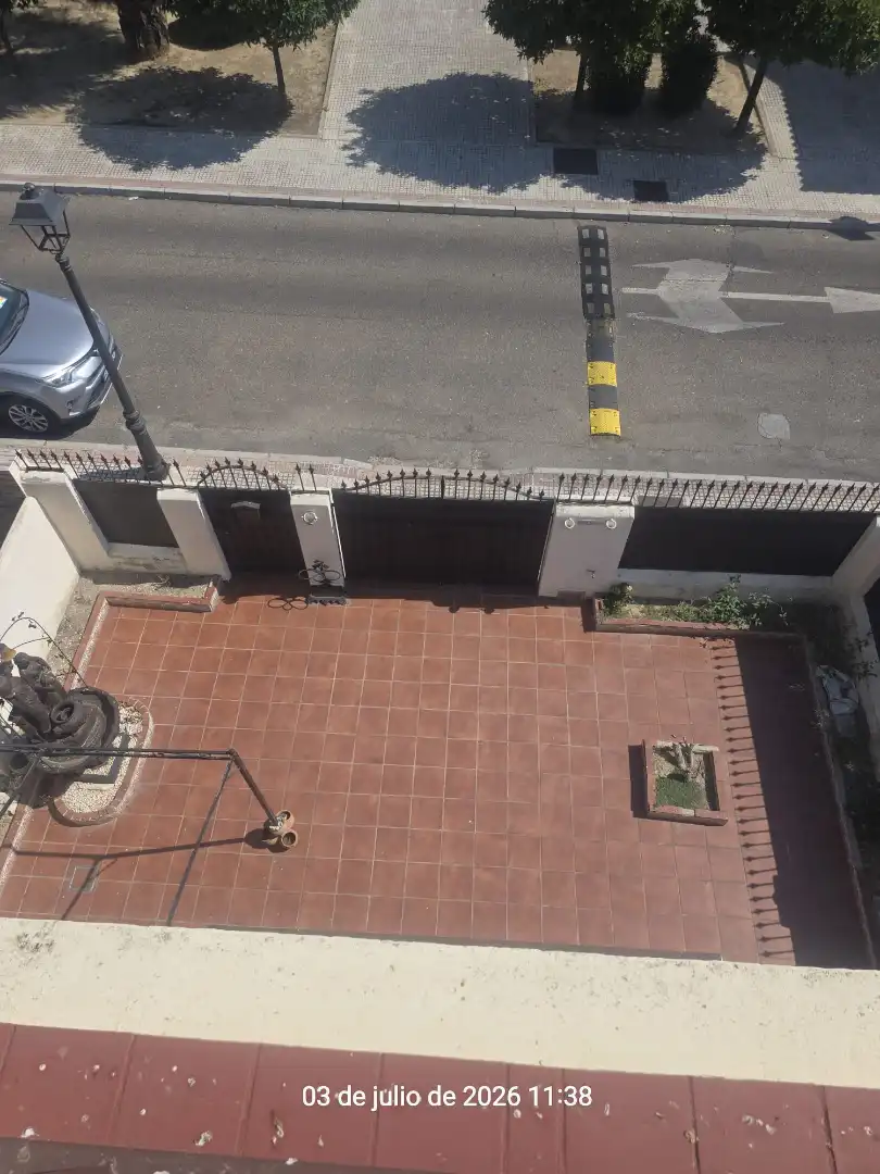 Aparcament de Casa o xalet en venda en Castilleja de la Cuesta amb Aire condicionat, Jardí privat i Terrassa