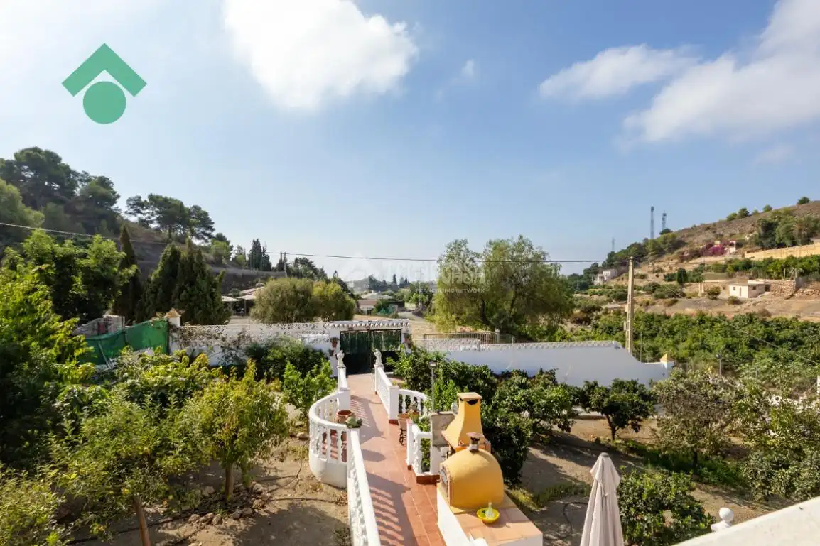 Casa rústica con piscina en venta en Avda Pescia - Ctra de Frigiliana, imagen 28