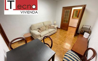 Living room of Flat to rent in  Madrid Capital