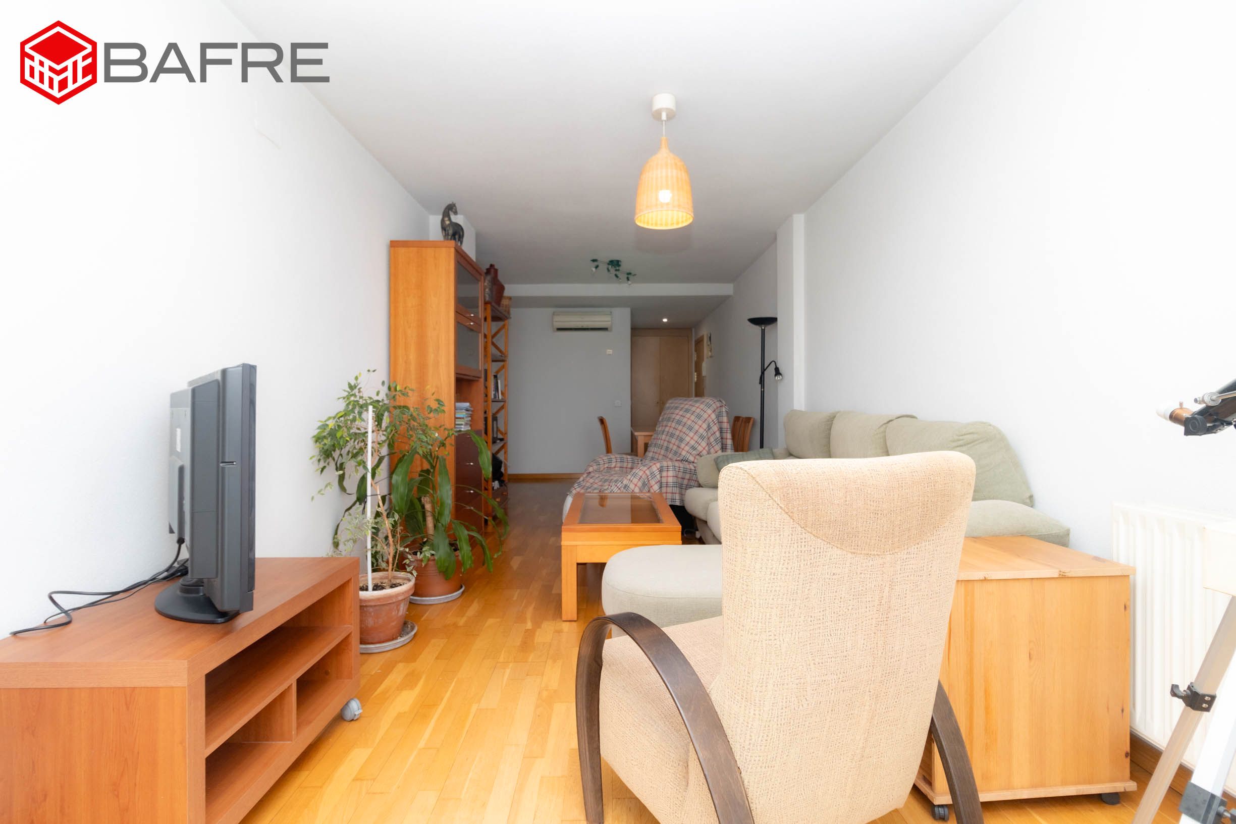Living room of Flat for sale in  Madrid Capital  with Heating