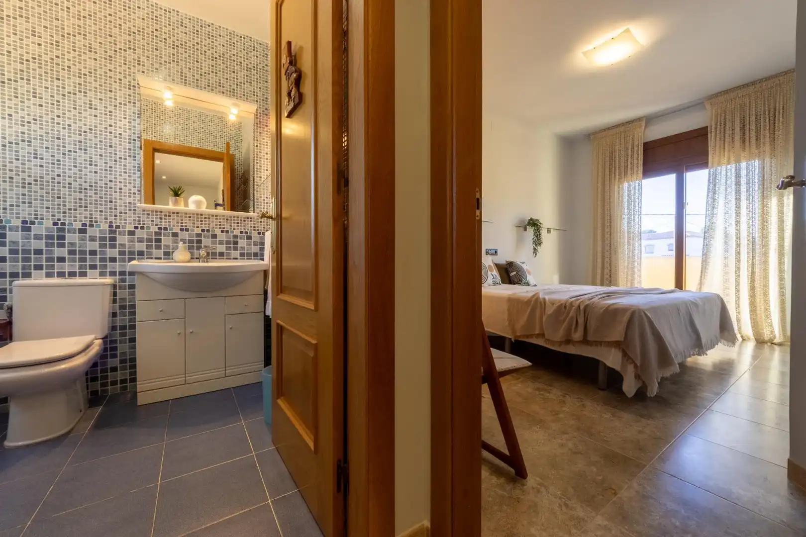 Dormitori de Casa o xalet en venda en Mont-roig del Camp amb Calefacció, Jardí privat i Terrassa