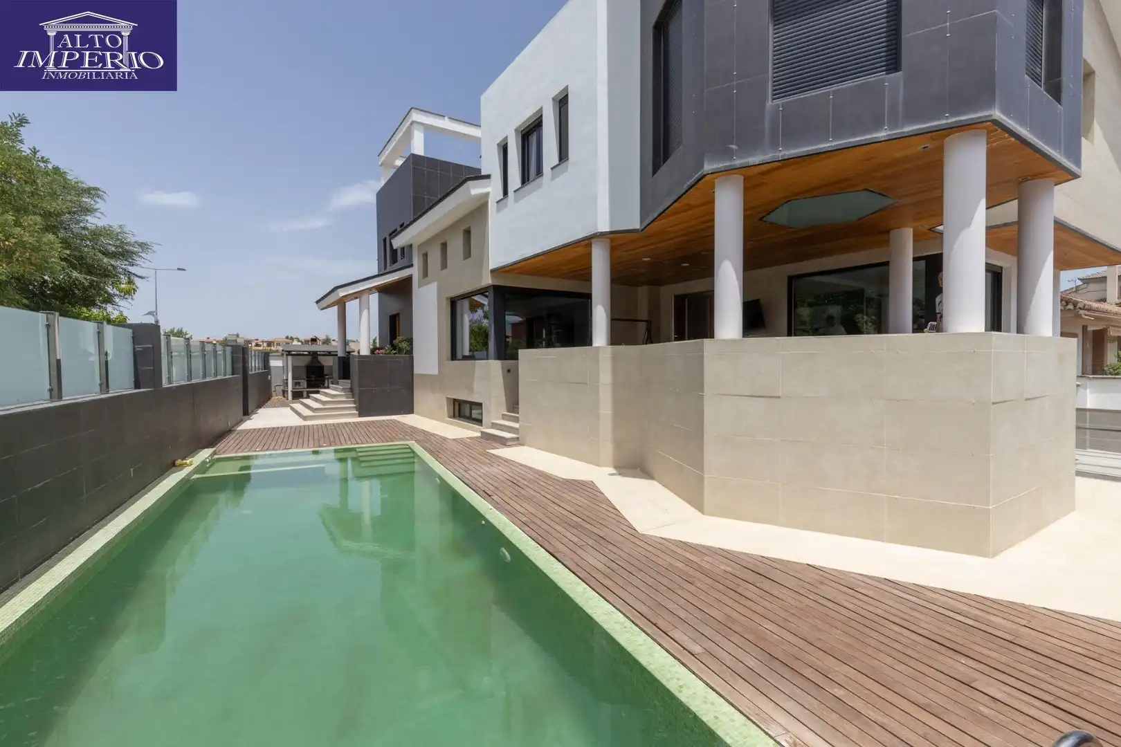 Chalet con piscina en venta en Urbanizacion EL CARMELO, imagen 3