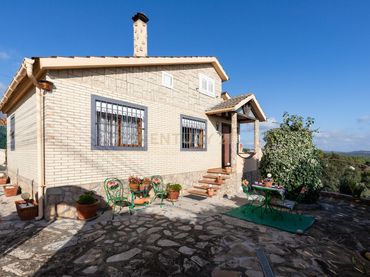 Casa con jardín en venta en Carrer Costa Brava, 31, Fogars de la Selva, Spain 31