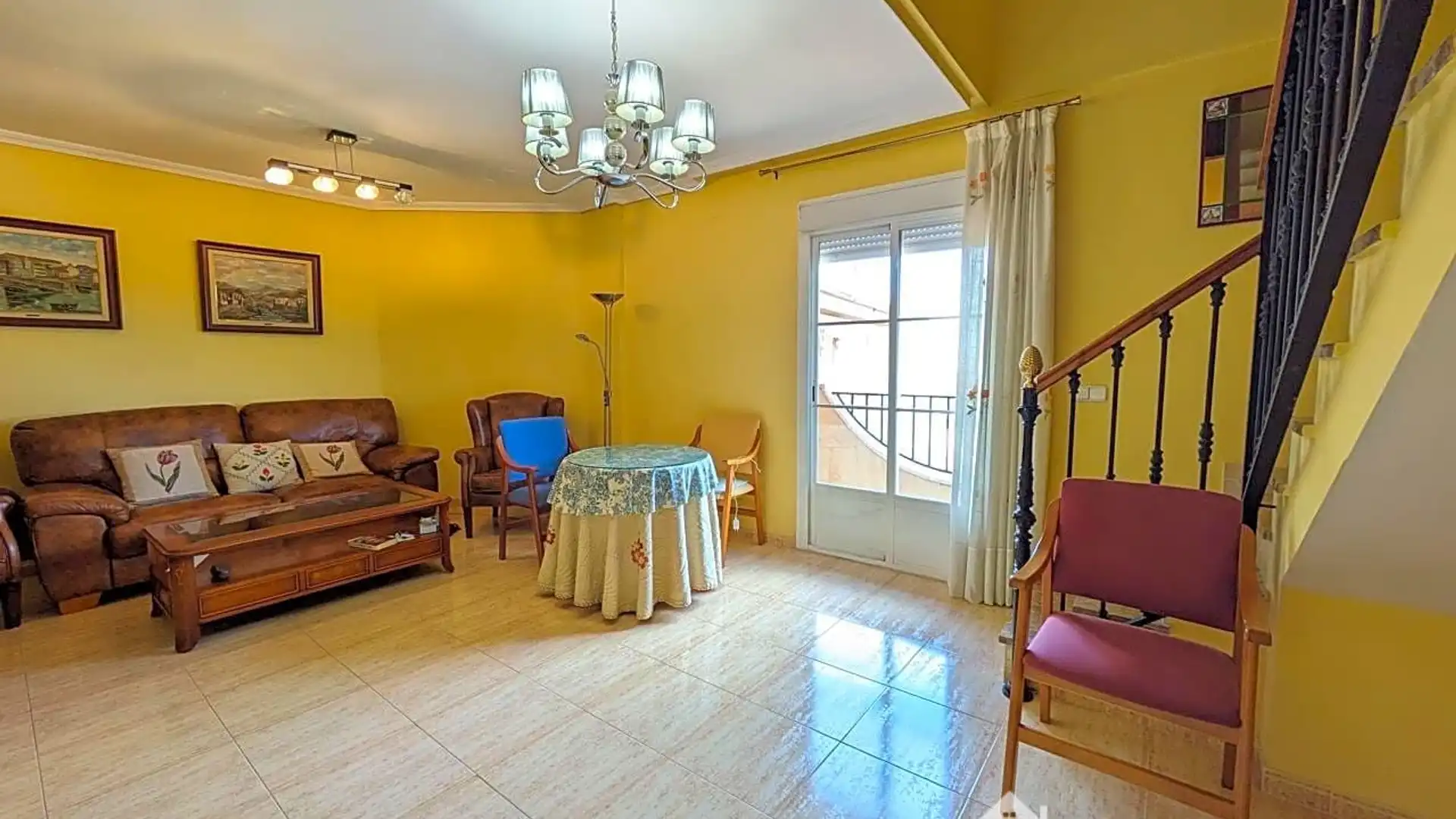 Sala de estar de Dúplex en venta en Linares con Aire acondicionado, Calefacción y Trastero