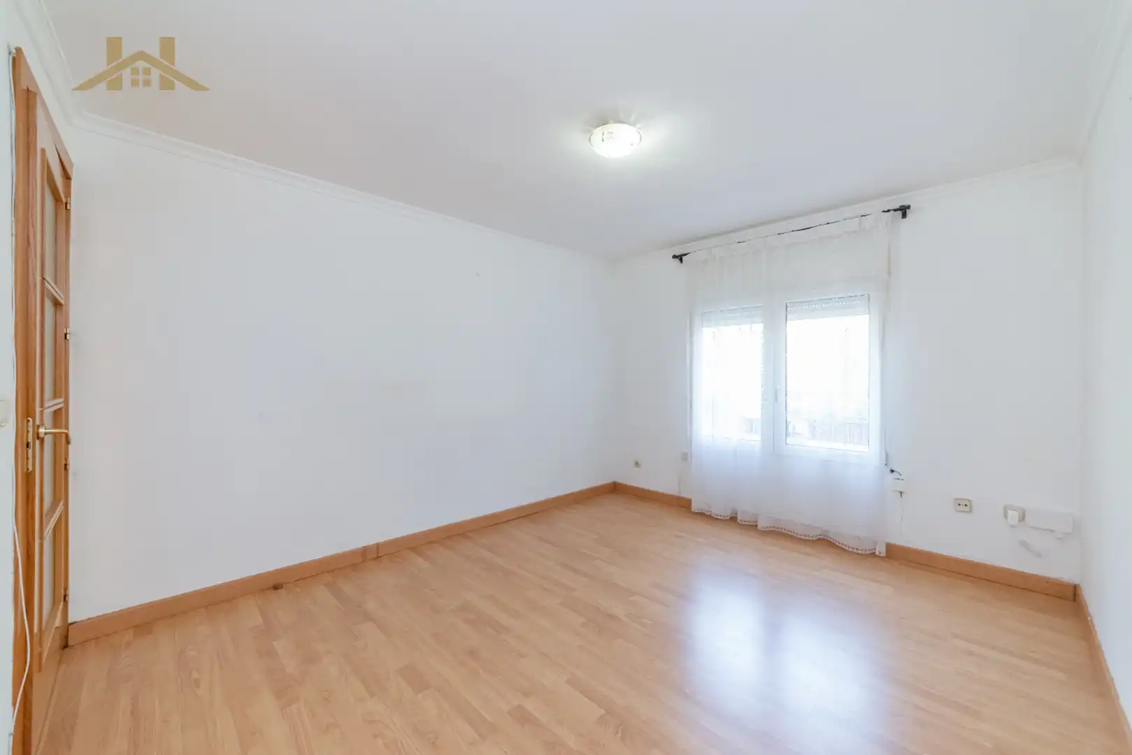 Bedroom of Flat for sale in Aranjuez  with Washing machine