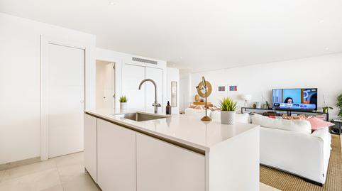 Foto 5 de Apartament en venda a Nueva Andalucía centro, Málaga