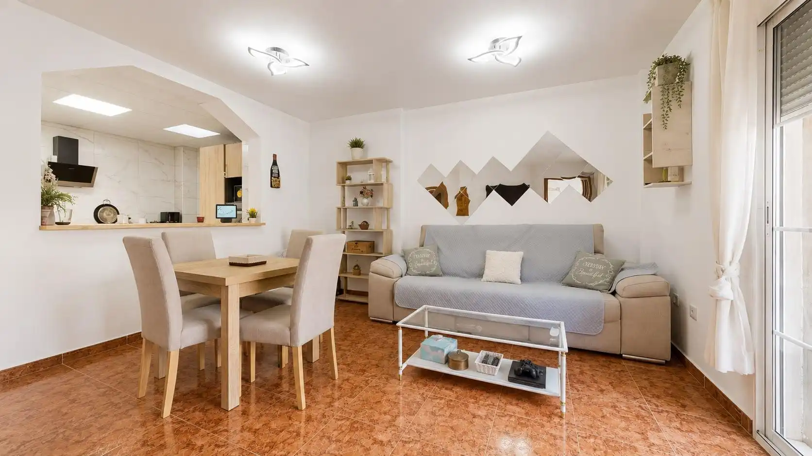 Sala d'estar de Casa o xalet en venda en Rioja