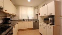 Kitchen of Single-family semi-detached to rent in Paterna  with Air Conditioner and Swimming Pool