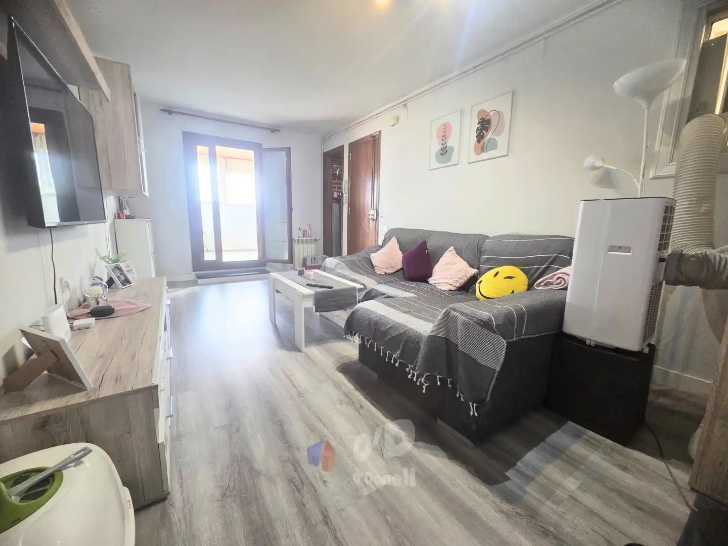 Sala de estar de Ático en venta en Sant Boi de Llobregat con Aire acondicionado, Terraza y Horno