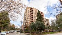 Vista exterior de Pis en venda en  Zaragoza Capital amb Terrassa i Balcó