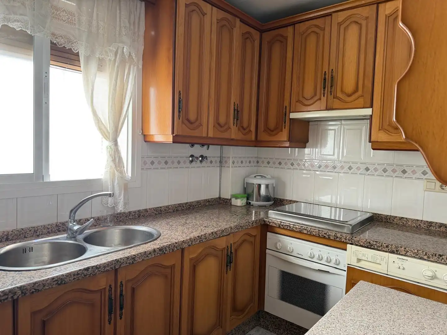 Kitchen of Flat for sale in Antequera  with Terrace, Storage room and Balcony