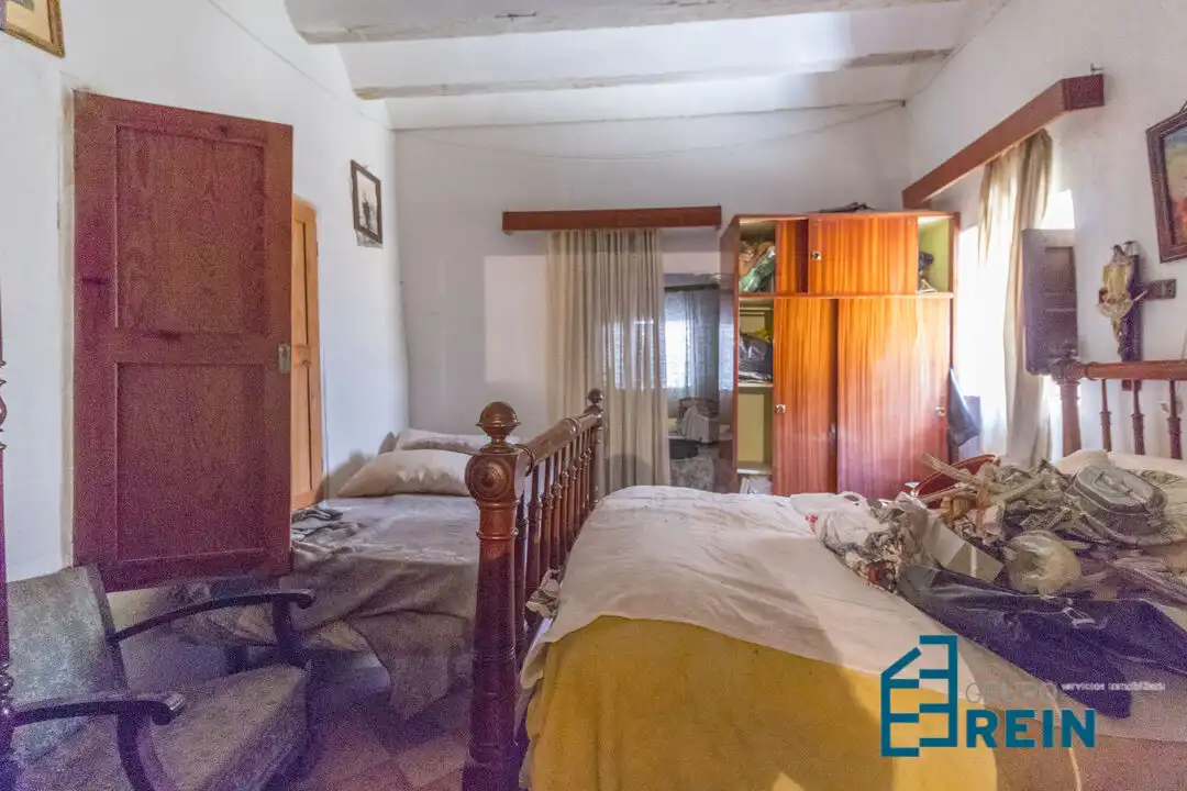 Dormitori de Casa o xalet en venda en Yuncler amb Traster