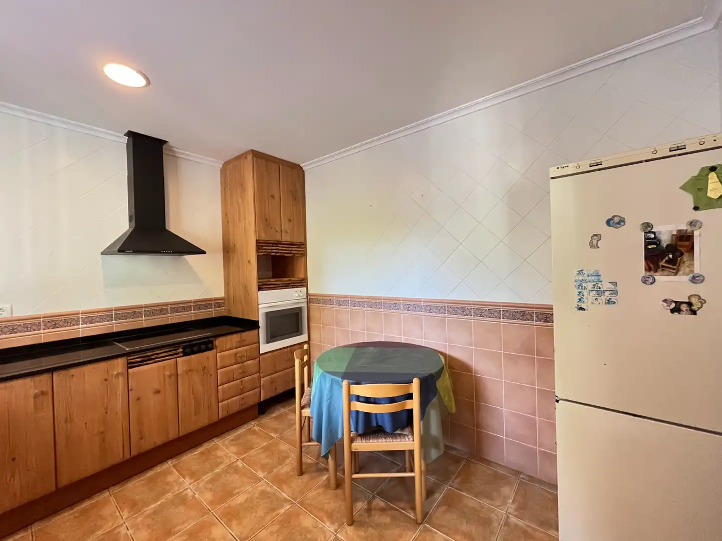Cuina de Casa o xalet en venda en Sagunto / Sagunt amb Aire condicionat, Calefacció i Jardí privat