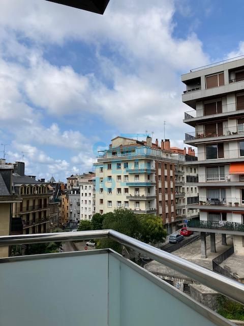 Exterior view of Flat to rent in Donostia - San Sebastián   with Heating and Balcony