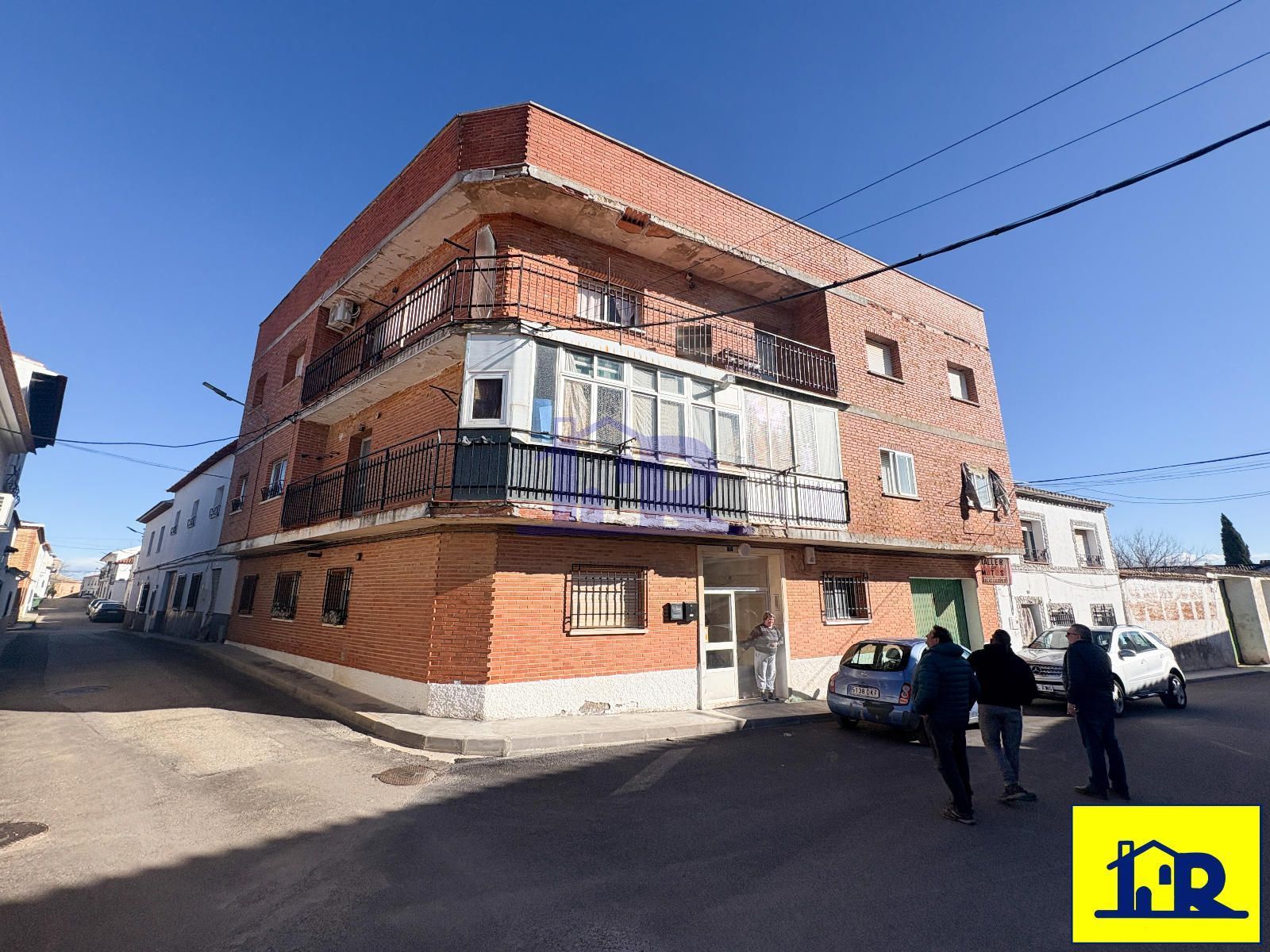 Vista exterior de Pis en venda en Los Hinojosos   amb Terrassa