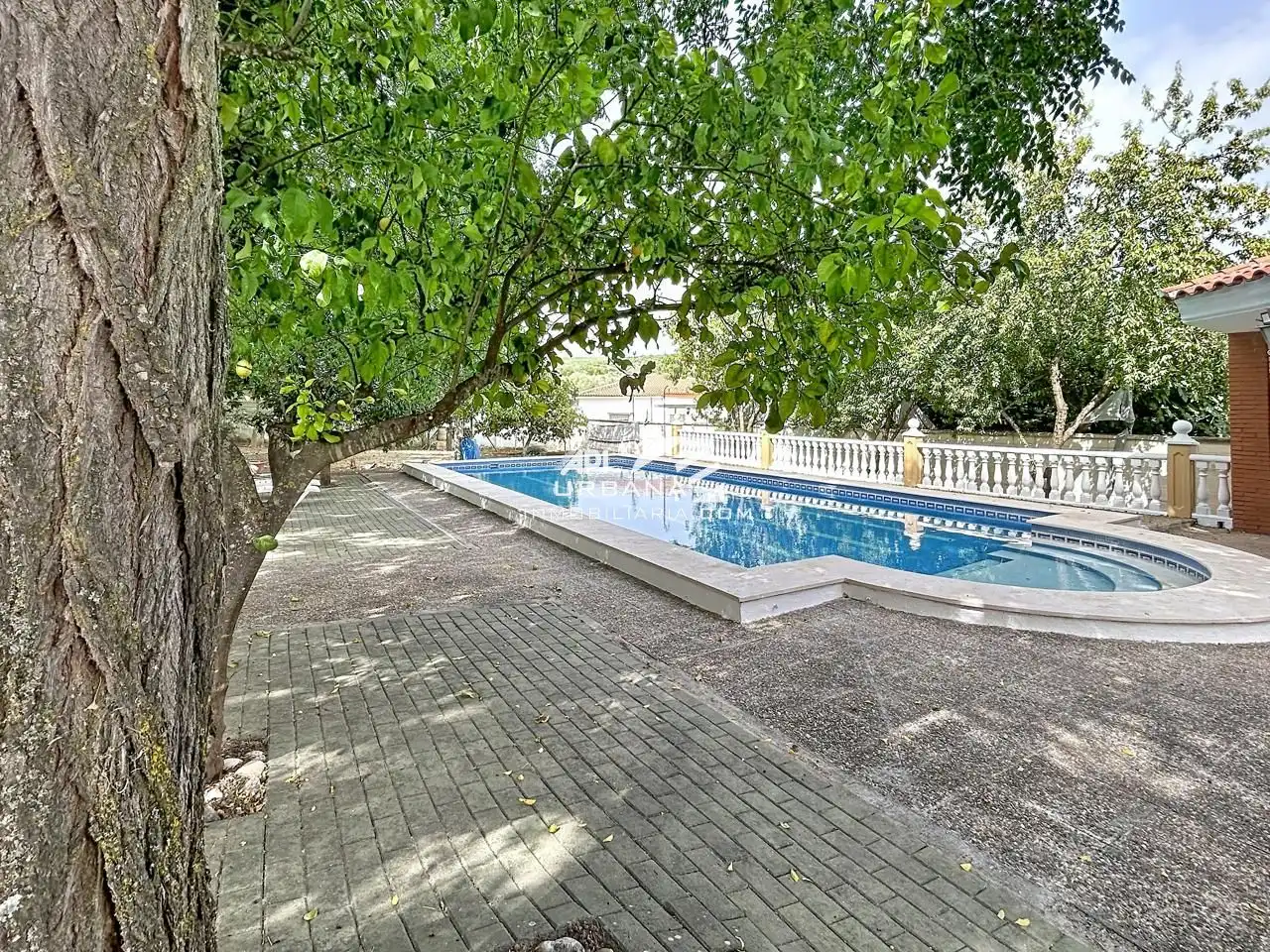 Piscina de Casa o chalet en venta en Lucena con Aire acondicionado, Jardín privado y Terraza