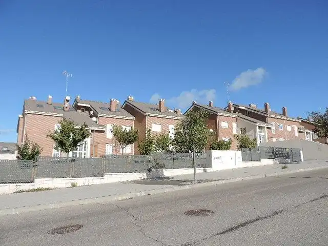 Vista exterior de Piso en venta en Illescas