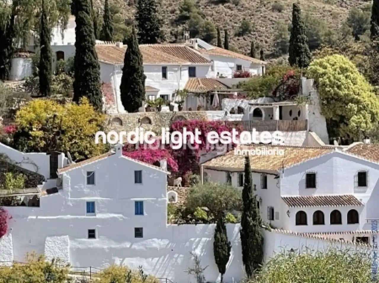 Casa amb piscina en venda a Frigiliana