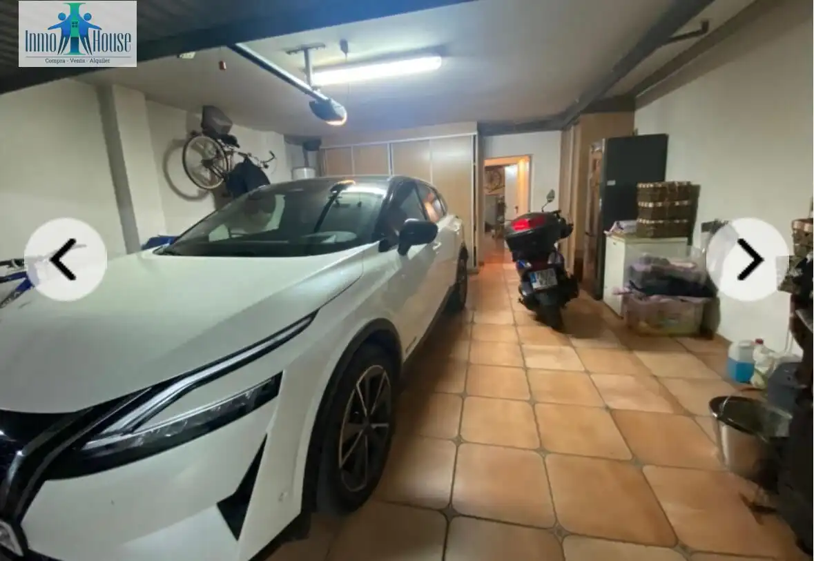 Parking of Detached homes for sale in Albacete  with Air Conditioner, Heating and Private garden