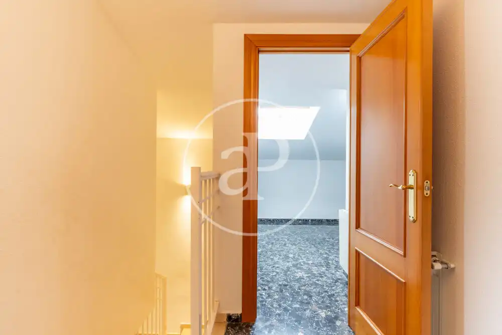Piso de alquiler en Valencia con Aire acondicionado, Calefacción y Terraza