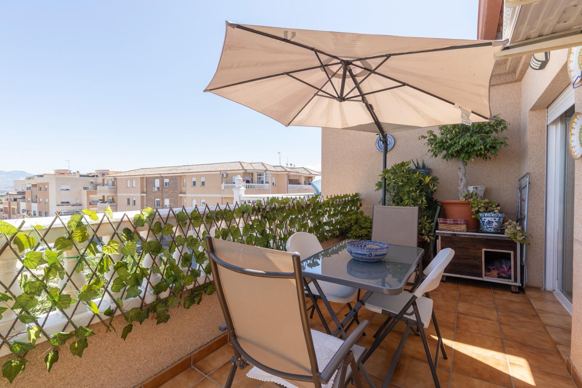 Terrassa de Àtic en venda en Las Gabias amb Aire condicionat, Terrassa i Traster