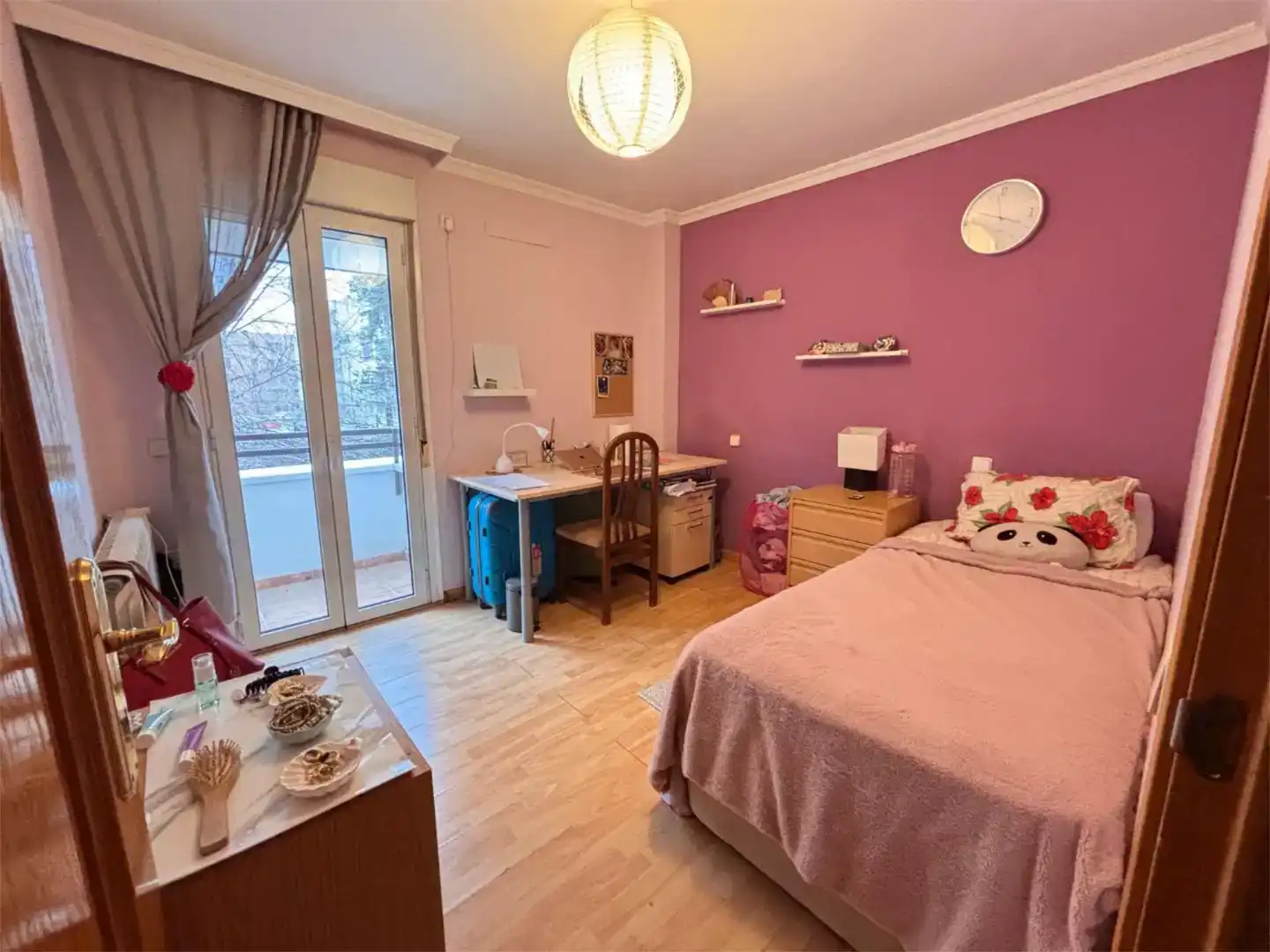 Bedroom of Flat for share in Coslada  with Parquet flooring, Swimming Pool and Furnished