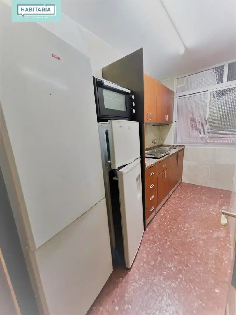 Küche von Wohnung zur Miete in Málaga mit Klimaanlage, Terrasse und Möbliert