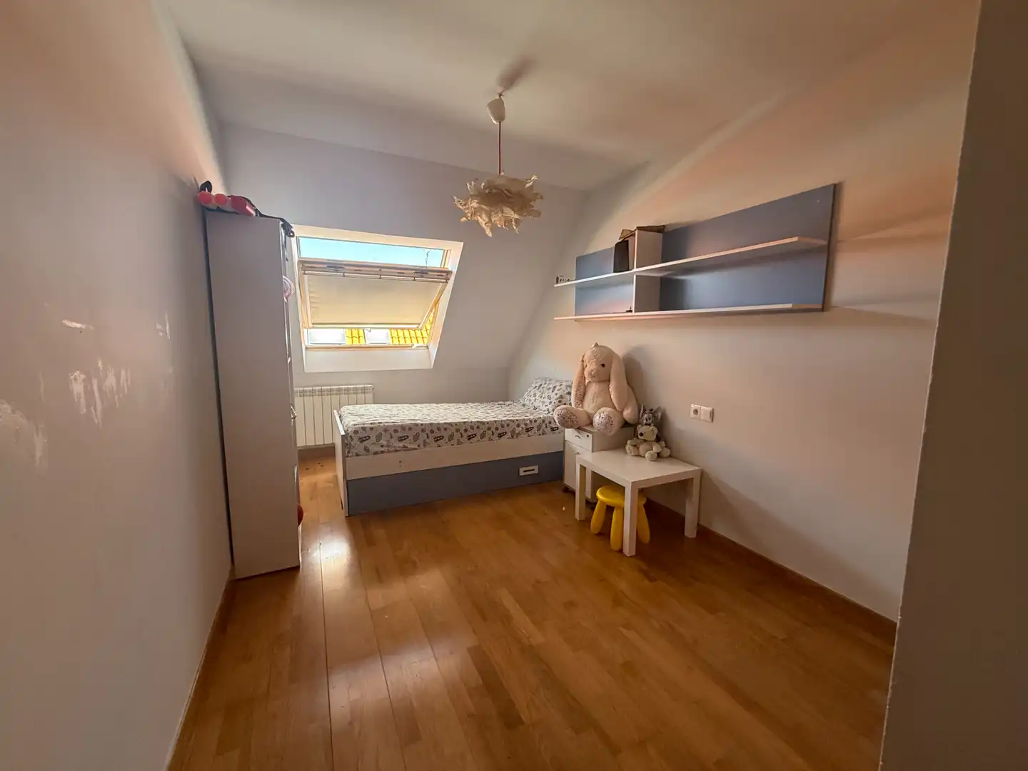 Bedroom of Duplexes for sale in León Capital   with Heating, Parquet flooring and Furnished