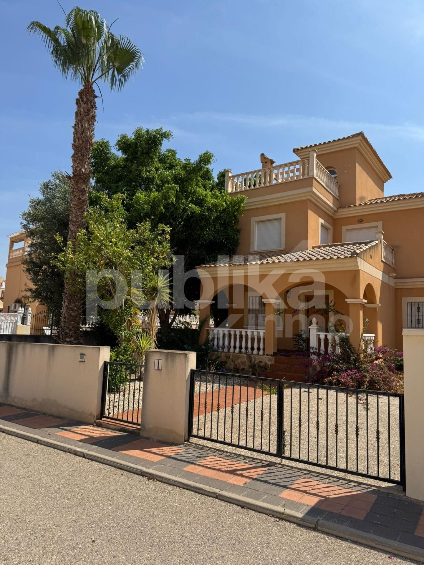 Exterior view of Single-family semi-detached for sale in Algorfa  with Terrace