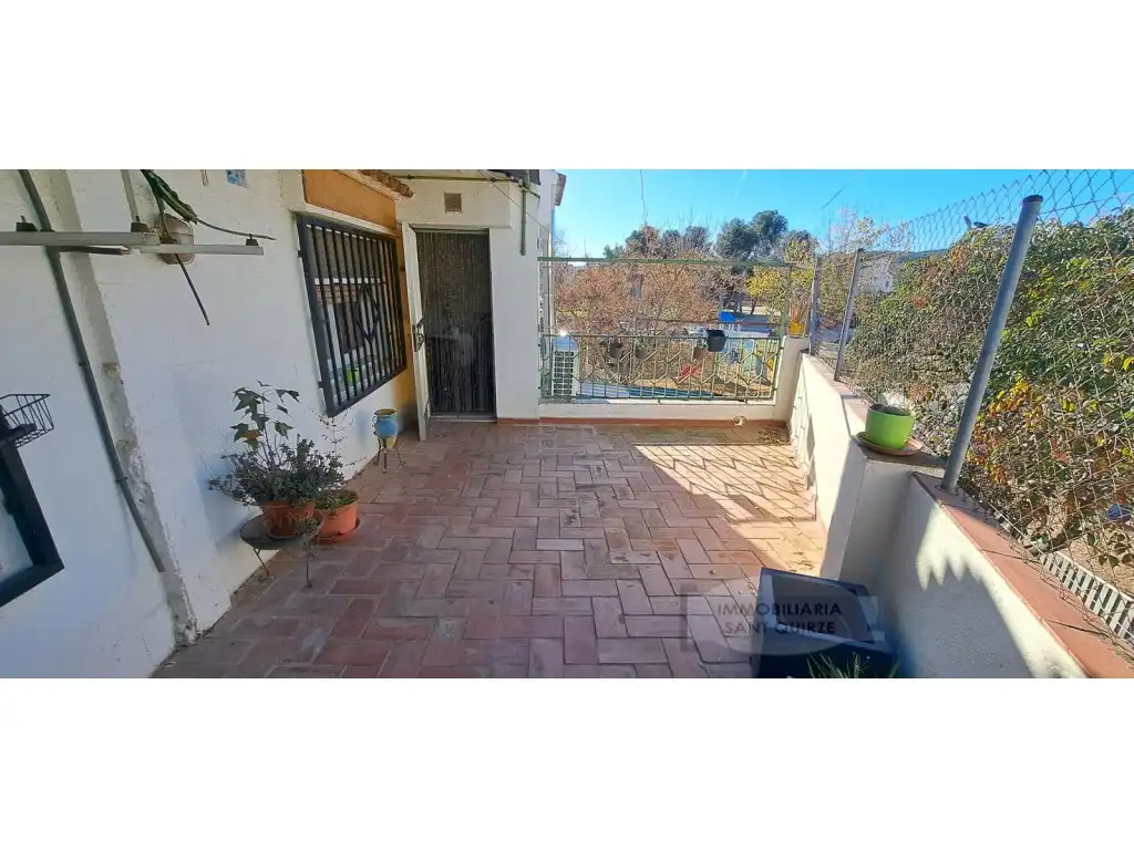 Vista exterior de Casa o xalet en venda en Sant Quirze del Vallès
