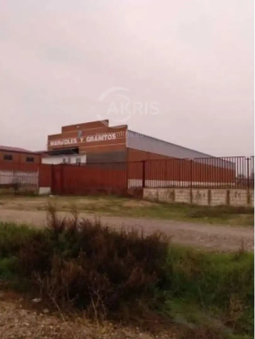 Vista exterior de Local en venda en Burujón
