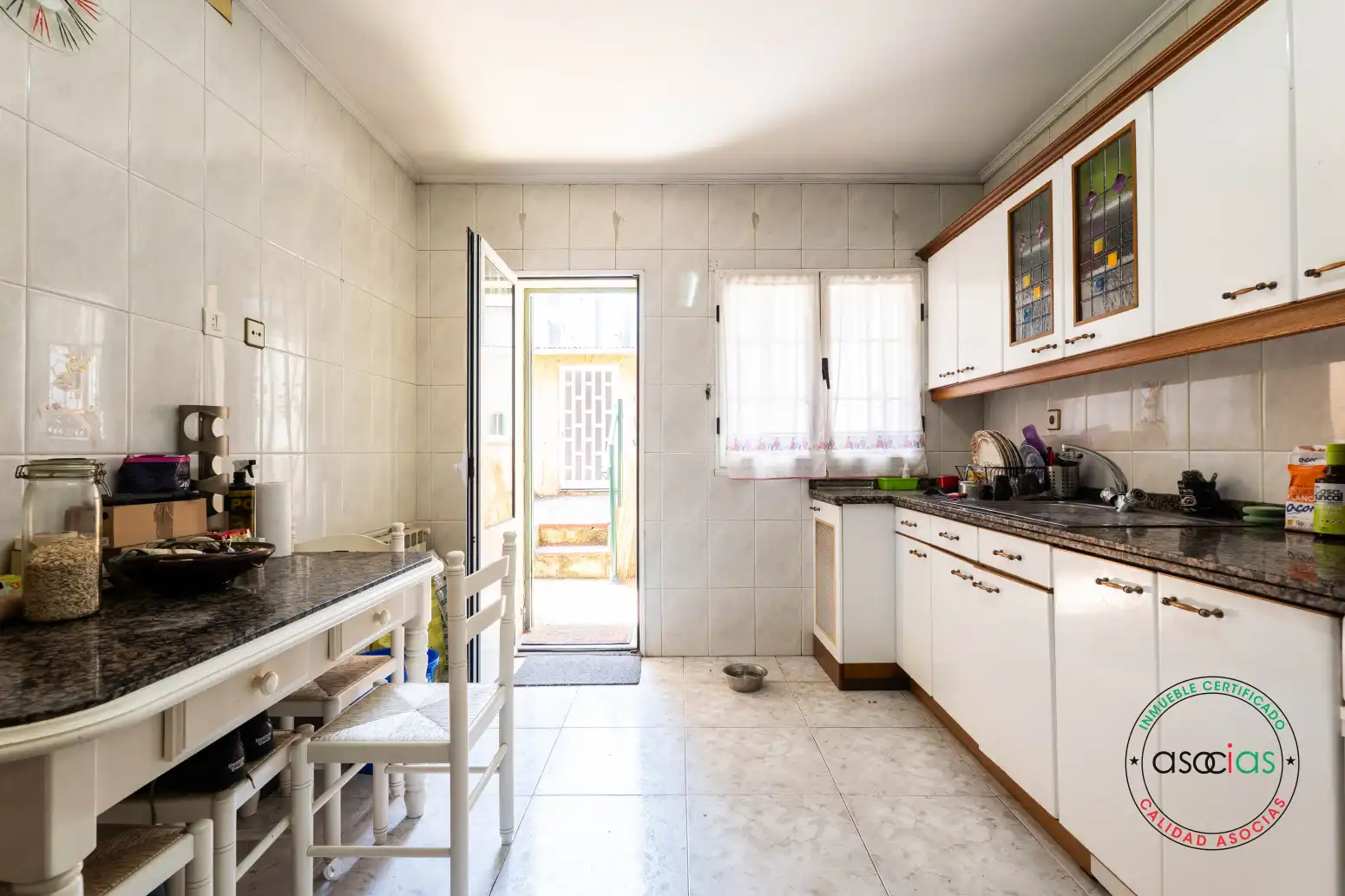 Küche von Dachboden zum Verkauf in Gijón  mit Heizung, Parkett und Terrasse