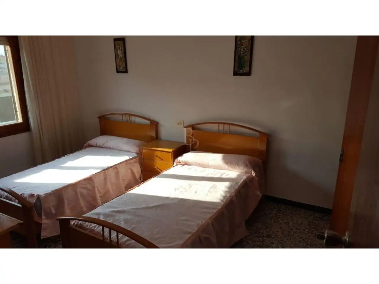 Habitación de Piso de alquiler en Vinaròs con Jardín privado, Terraza y Amueblado