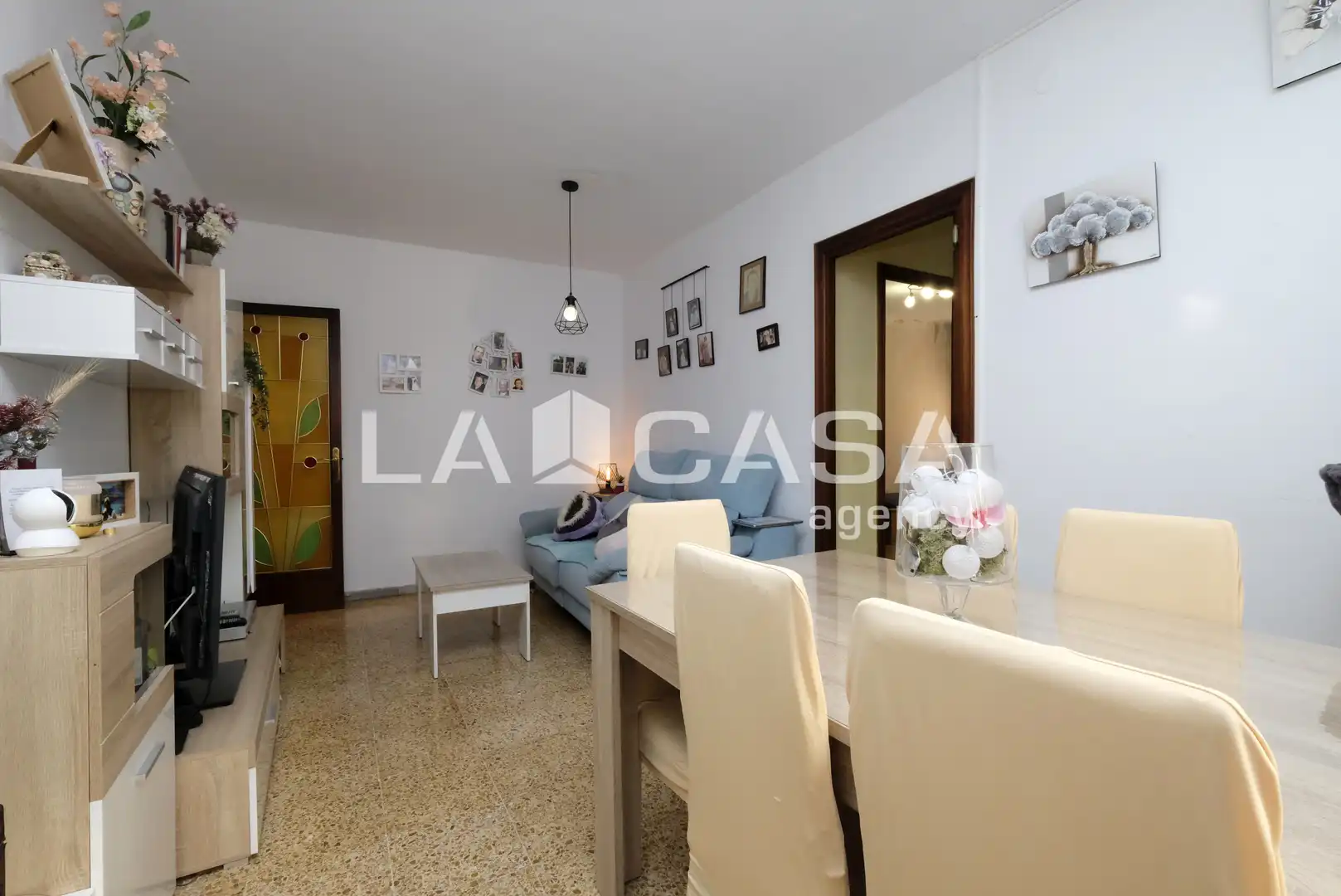 Flat for sale in Barcelona  with Balcony
