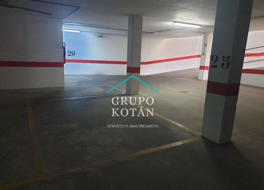 Aparcament de Garatge en venda en Rociana del Condado