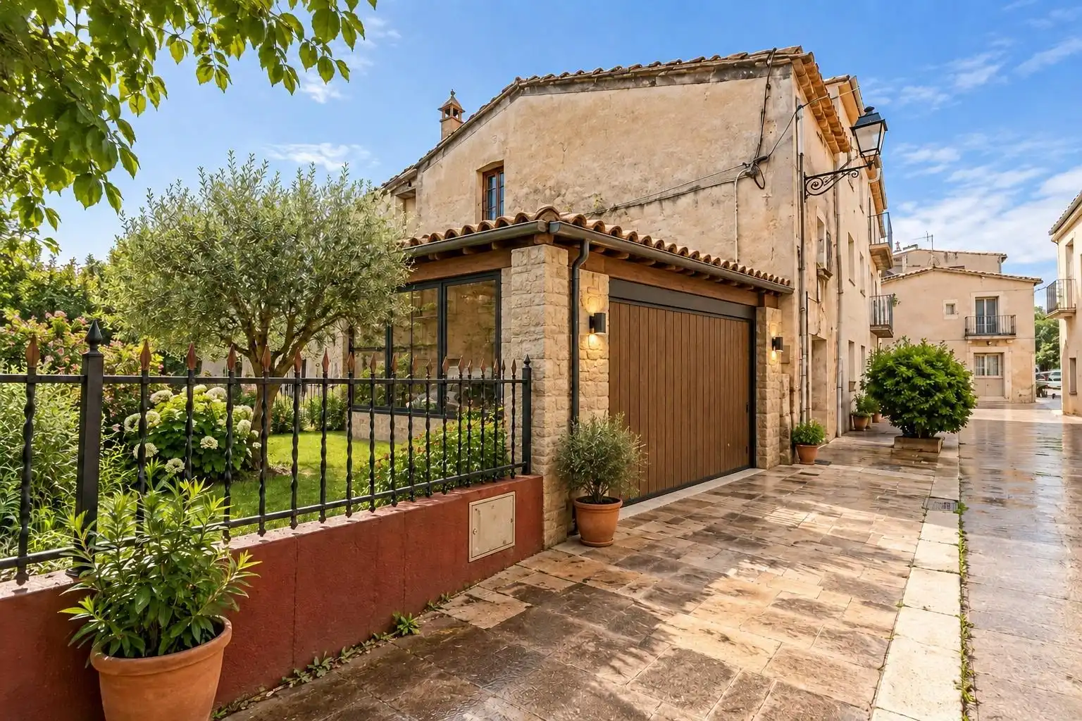 Exterior view of Houses for sale in Cornellà del Terri