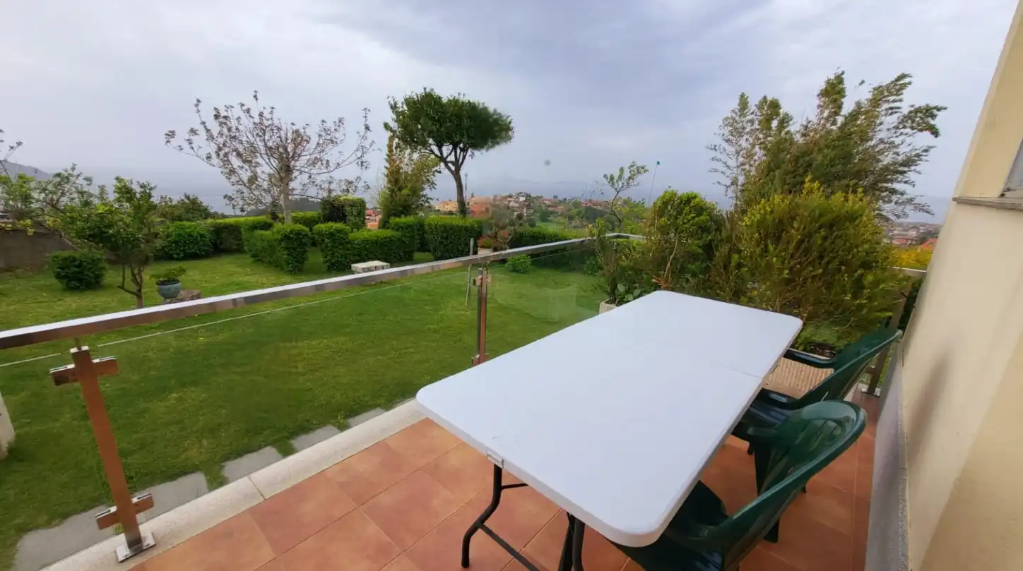 Terraza de Casa adosada en venta en Nigrán con Terraza y Balcón