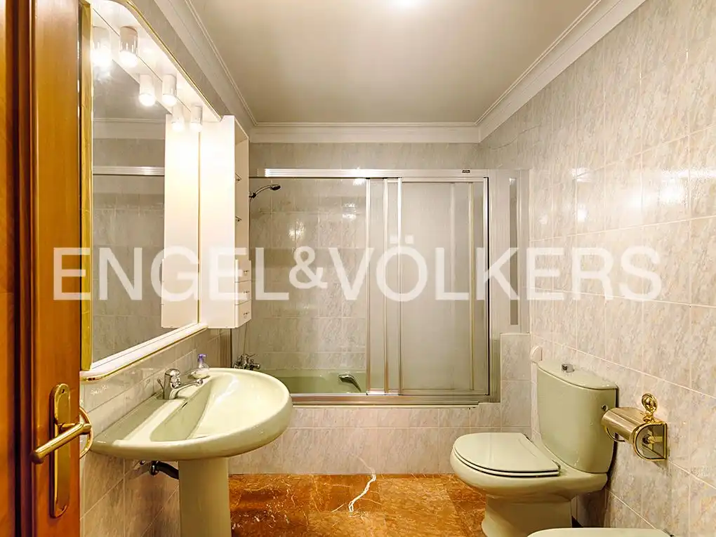 Casa con terraza en venta en Parc Bosc - Castell, imagen 19