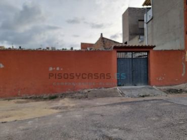 Terreny residencial en venda a Calle Cendra 44