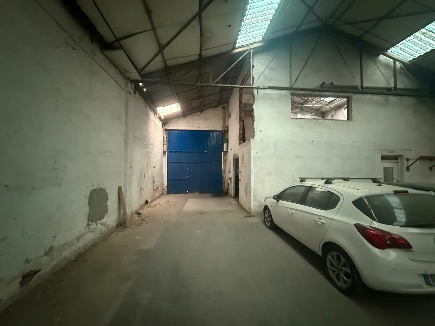 Parking de Nave industrial en venta en San Fernando de Henares con Alarma