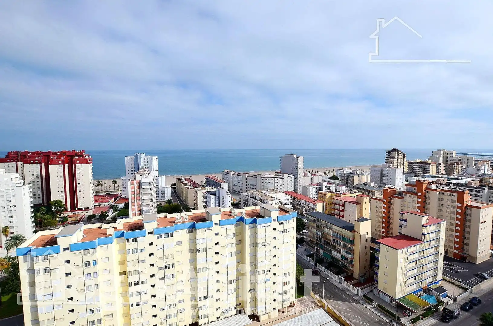 Exterior view of Flat for sale in Gandia  with Air Conditioner, Private garden and Community pool