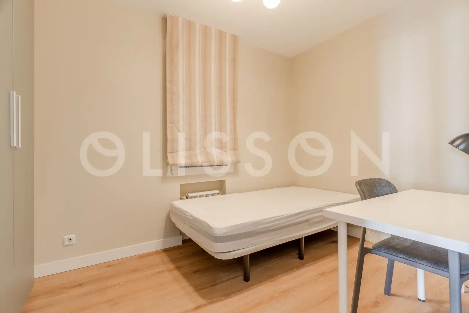 Habitación de Piso en venta en Madrid con Calefacción, Terraza y Trastero