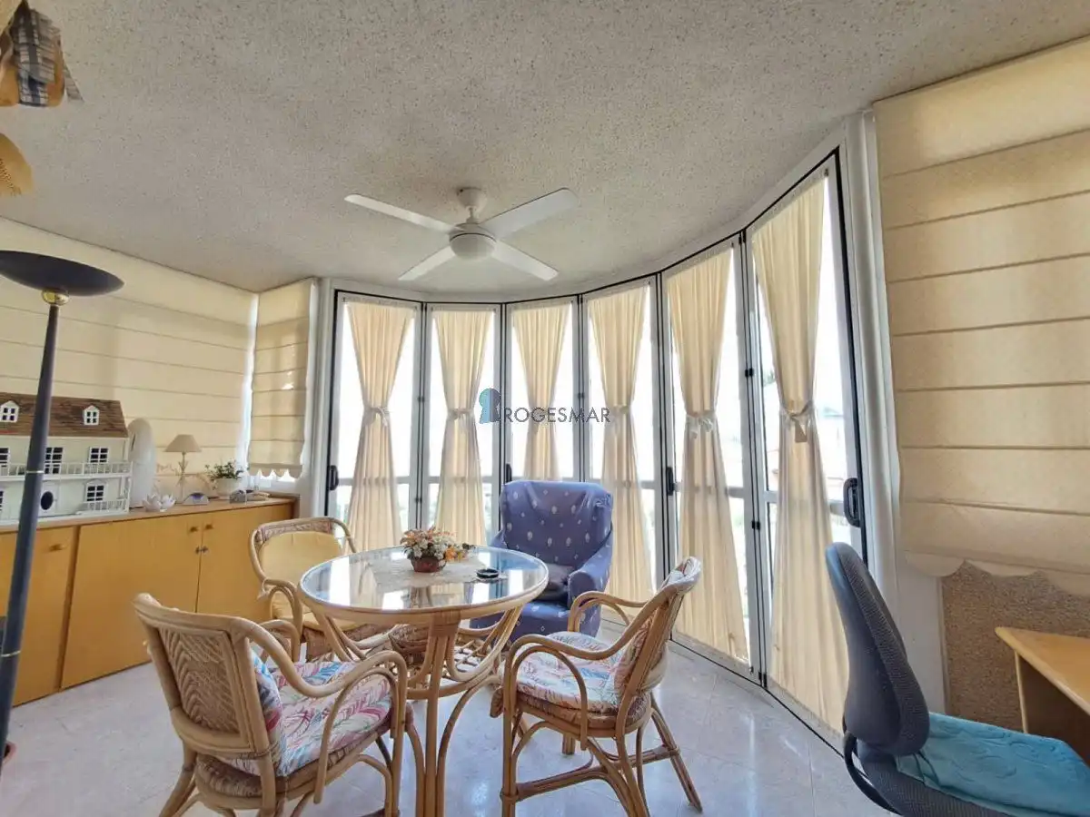 Apartamento con piscina en venta en Carrer Remolins 12, imagen 3
