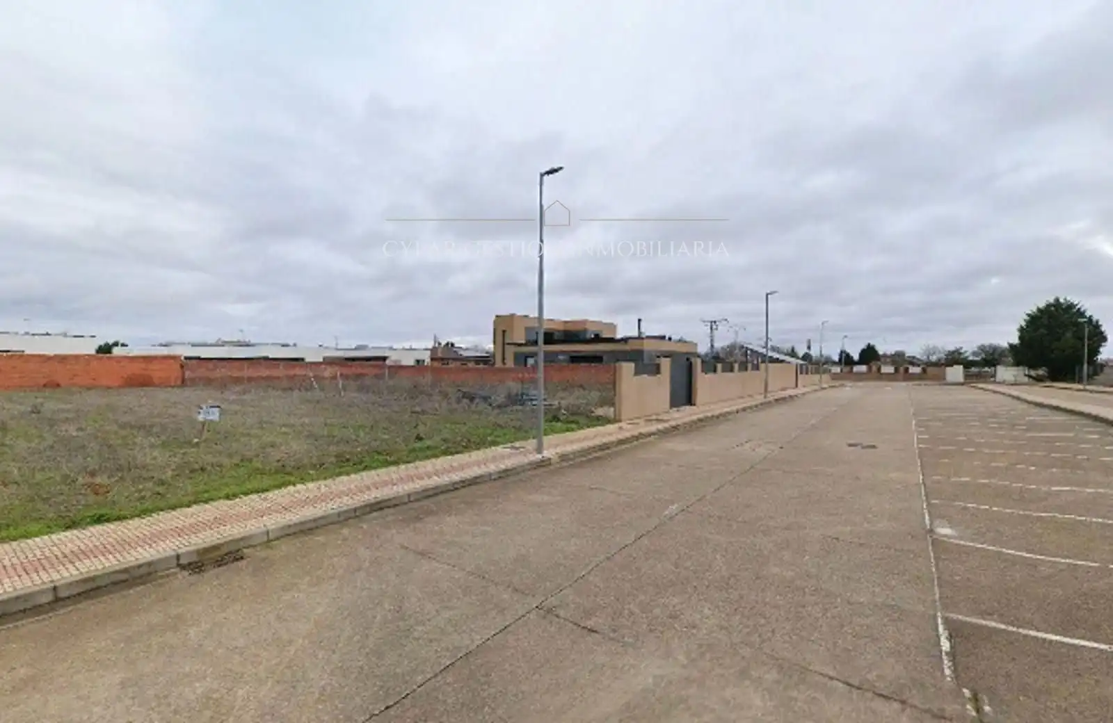 Residential land for sale in Pescuño, imagen 5