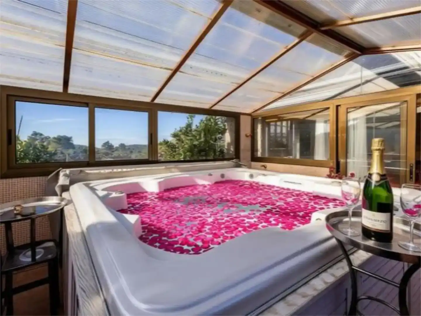 Piscina de Pis en venda en Vallirana amb Aire condicionat i Balcó