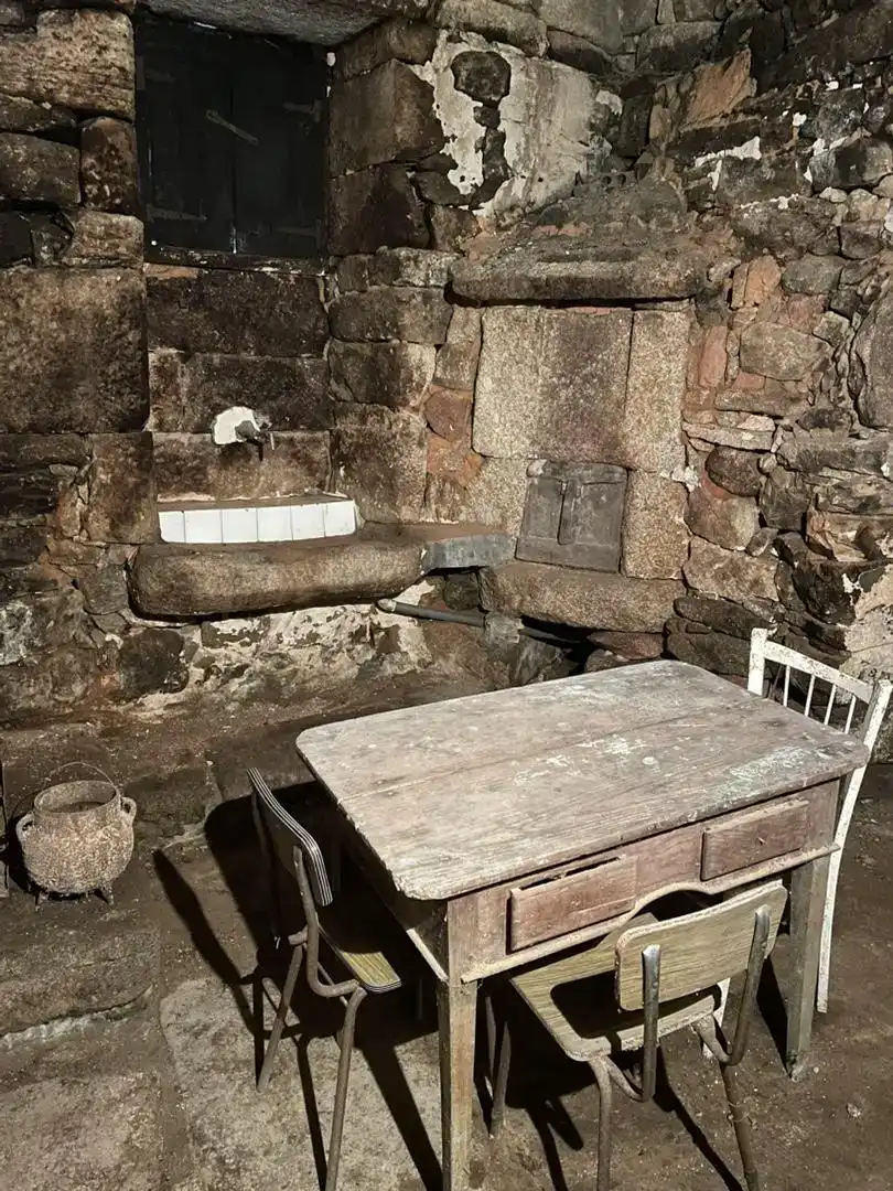 Cuina de Casa o xalet en venda en A Arnoia amb Balcó
