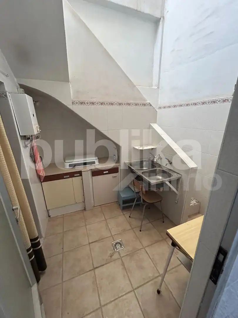 Cocina de Local en venta en Santa Pola